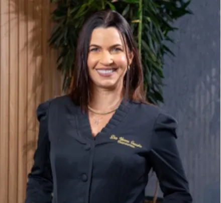 <strong>Yanna Carvalho</strong><br>Especilista em nutrição